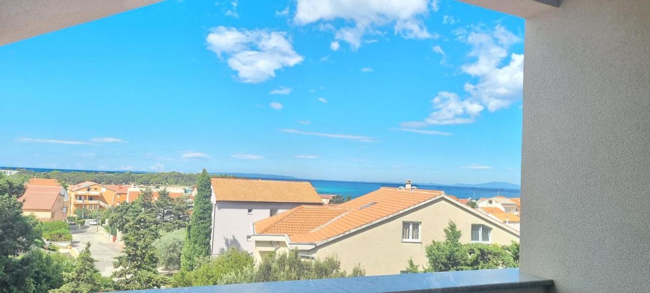 Florena Novalja Exteriör bild